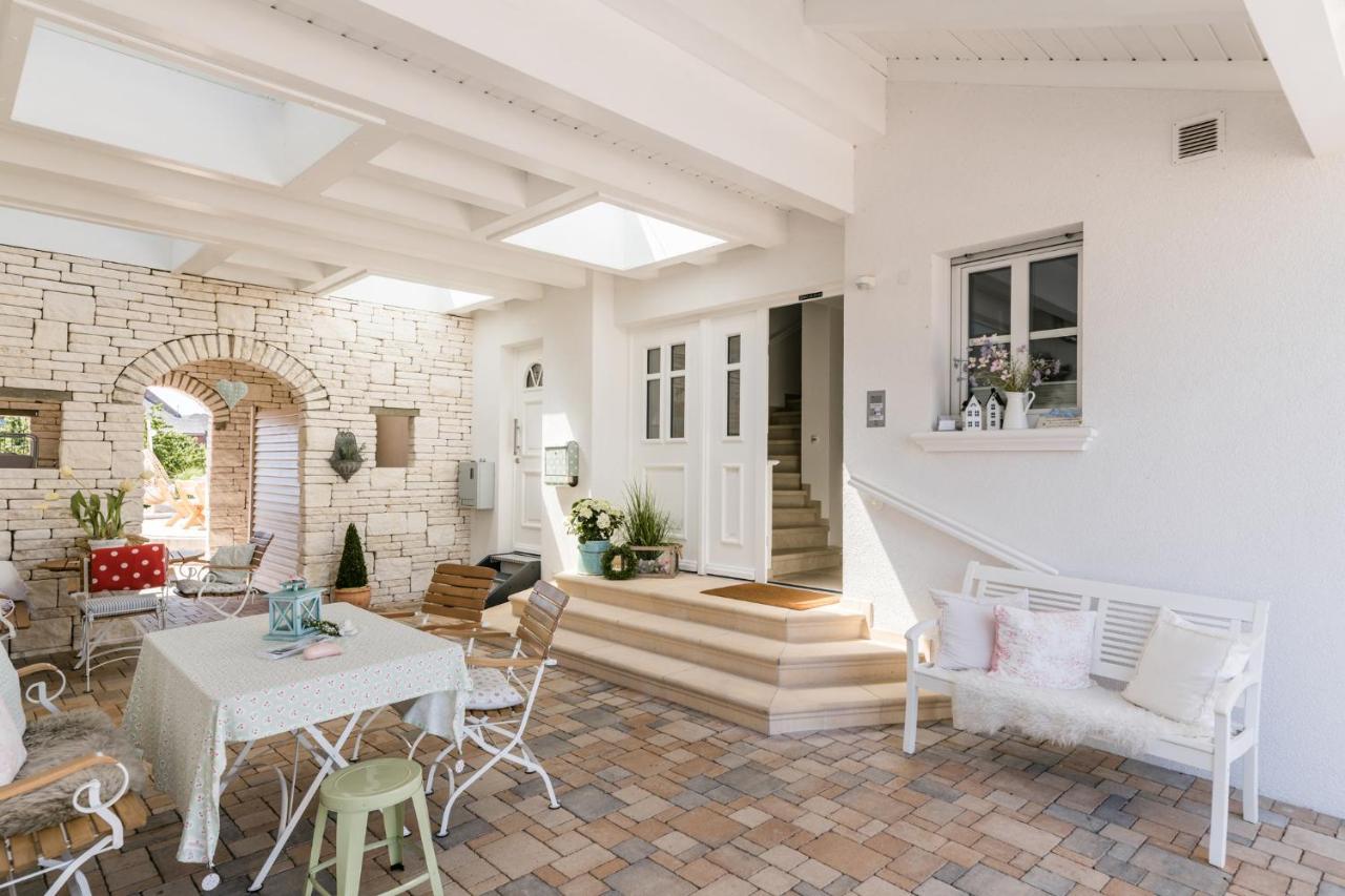 Belle Maison - Das Kleine Hotel Werbach Buitenkant foto